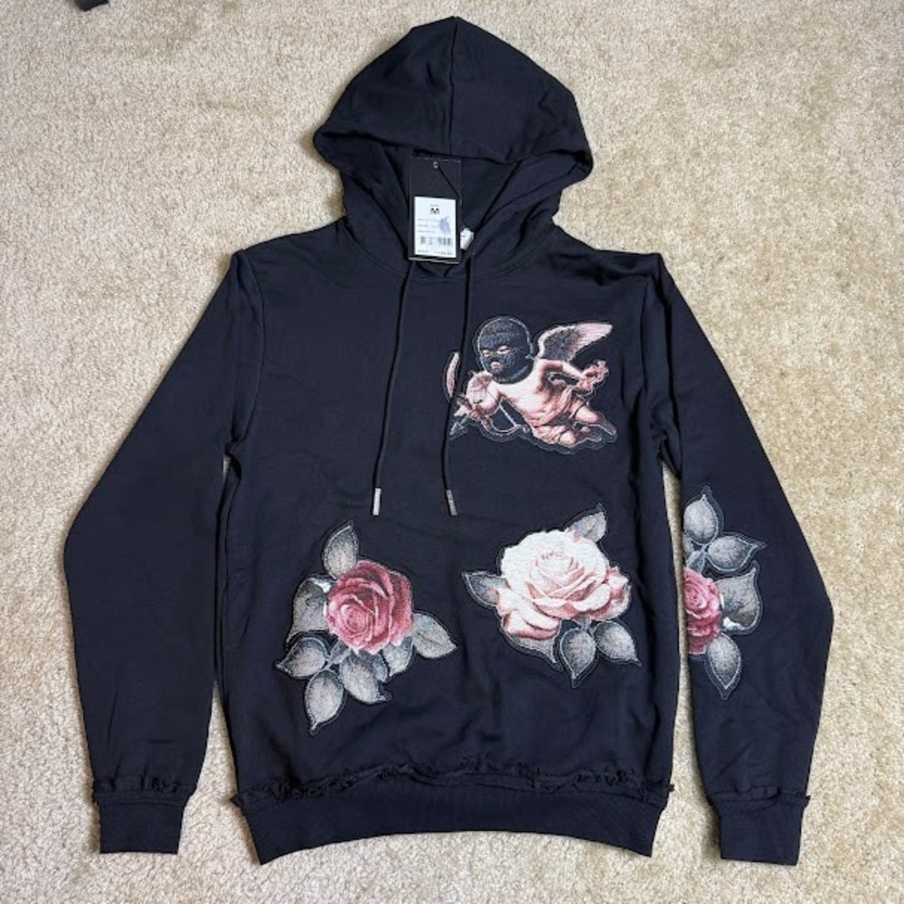 Majestik Hoodie Mens M Black Shooting Angel Tapestry Rose‎ NWT